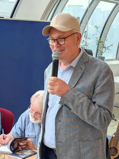 Festivalul Național „SCÂRȚ-UMOR” 2026: o radiografie a umorului literar contemporan — fotografia 8